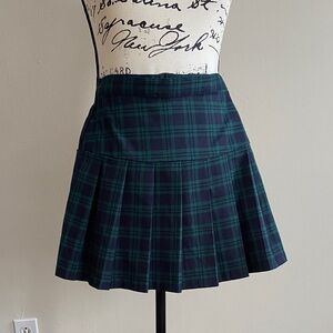 H&M Green Pleated Skirt